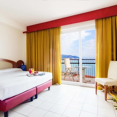 Piccolo Hotel Diano Marina Eksteriør bilde