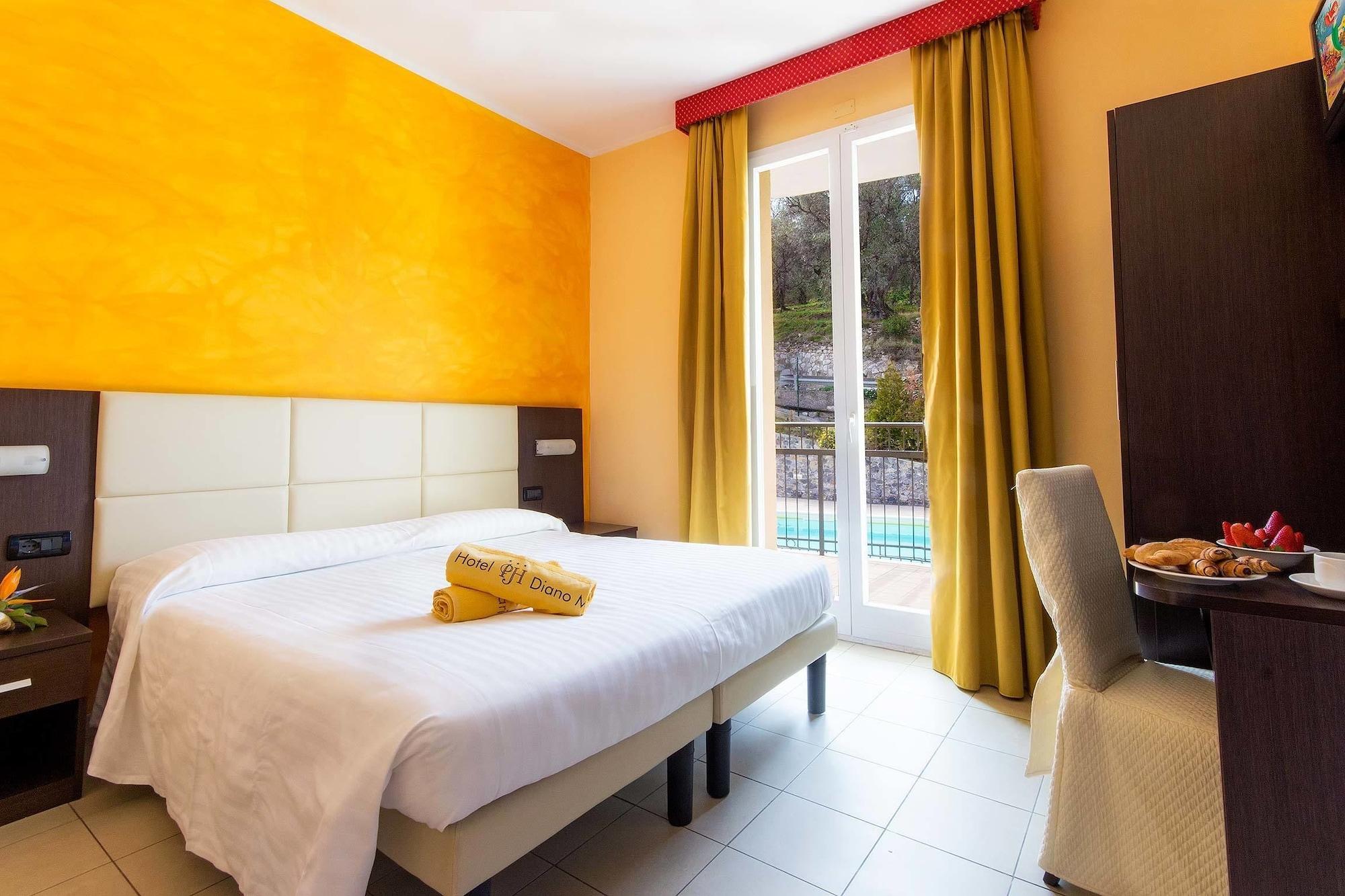 Piccolo Hotel Diano Marina Eksteriør bilde