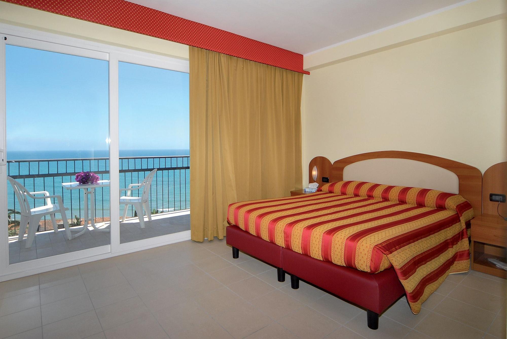 Piccolo Hotel Diano Marina Eksteriør bilde