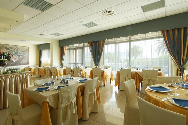 Piccolo Hotel Diano Marina Eksteriør bilde